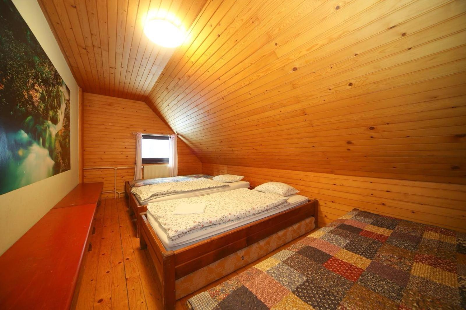 Planinska Koca Na Gozdu Ξενοδοχείο Kranjska Gora Εξωτερικό φωτογραφία