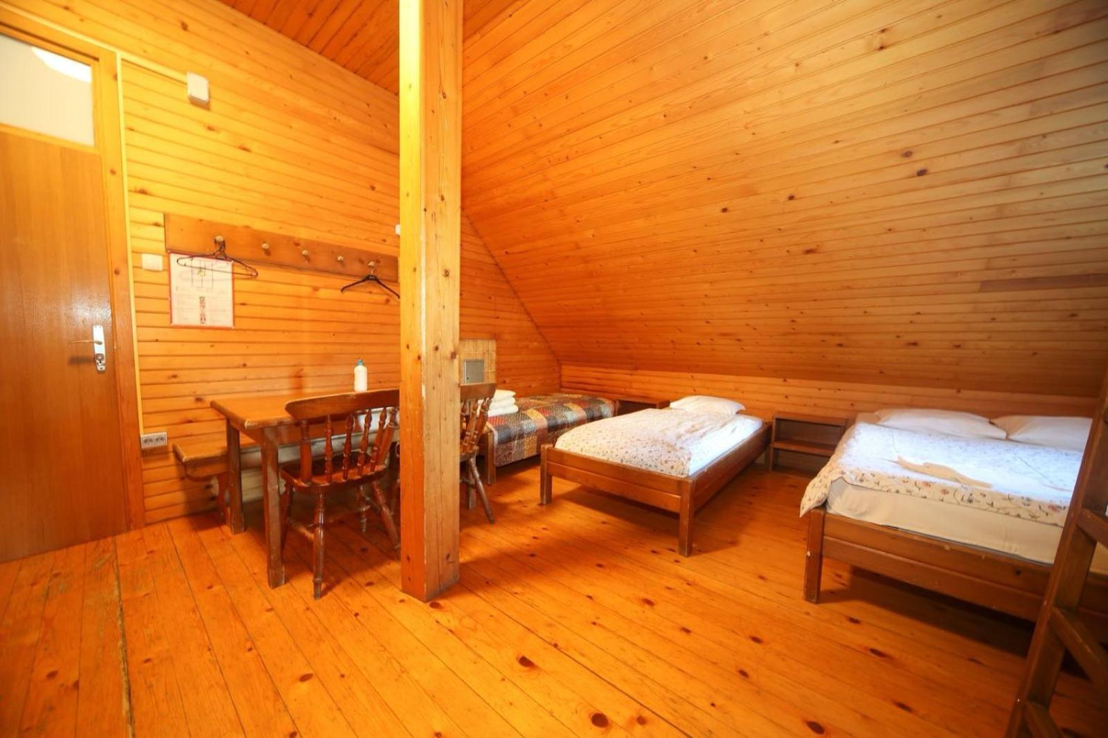 Planinska Koca Na Gozdu Ξενοδοχείο Kranjska Gora Εξωτερικό φωτογραφία