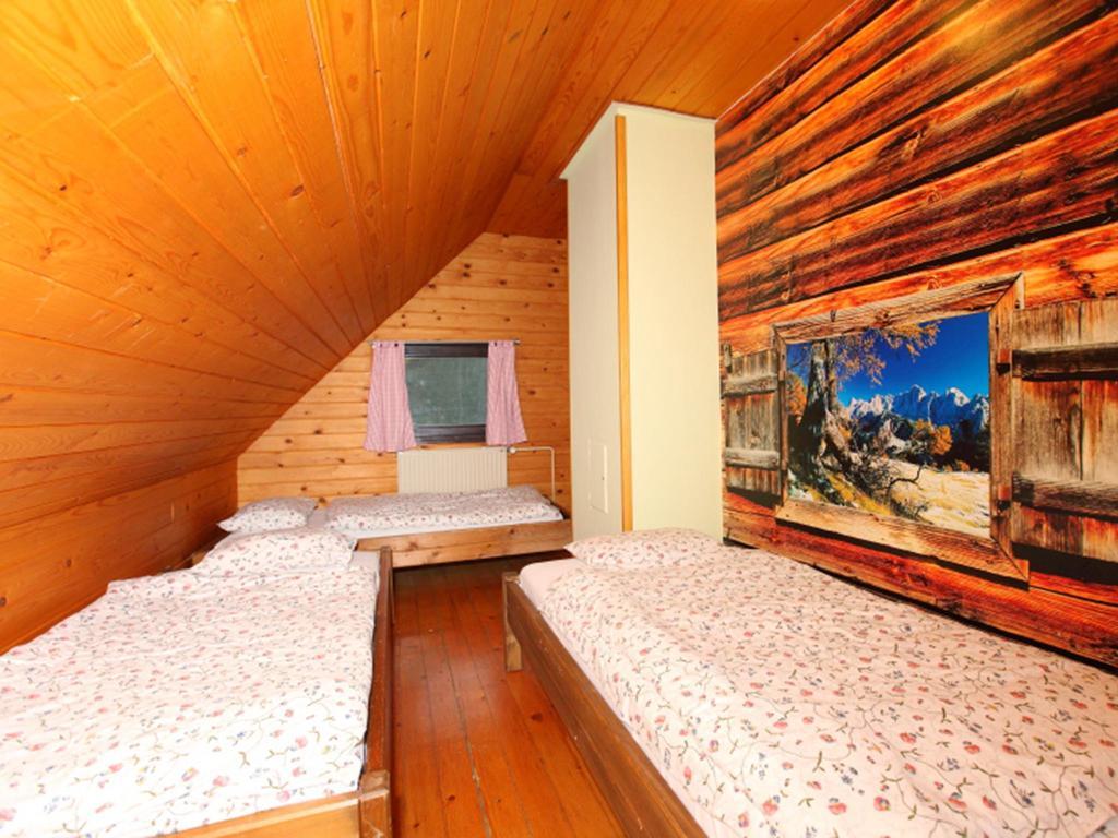 Planinska Koca Na Gozdu Ξενοδοχείο Kranjska Gora Εξωτερικό φωτογραφία
