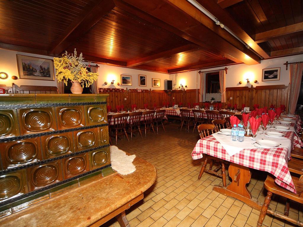 Planinska Koca Na Gozdu Ξενοδοχείο Kranjska Gora Εξωτερικό φωτογραφία