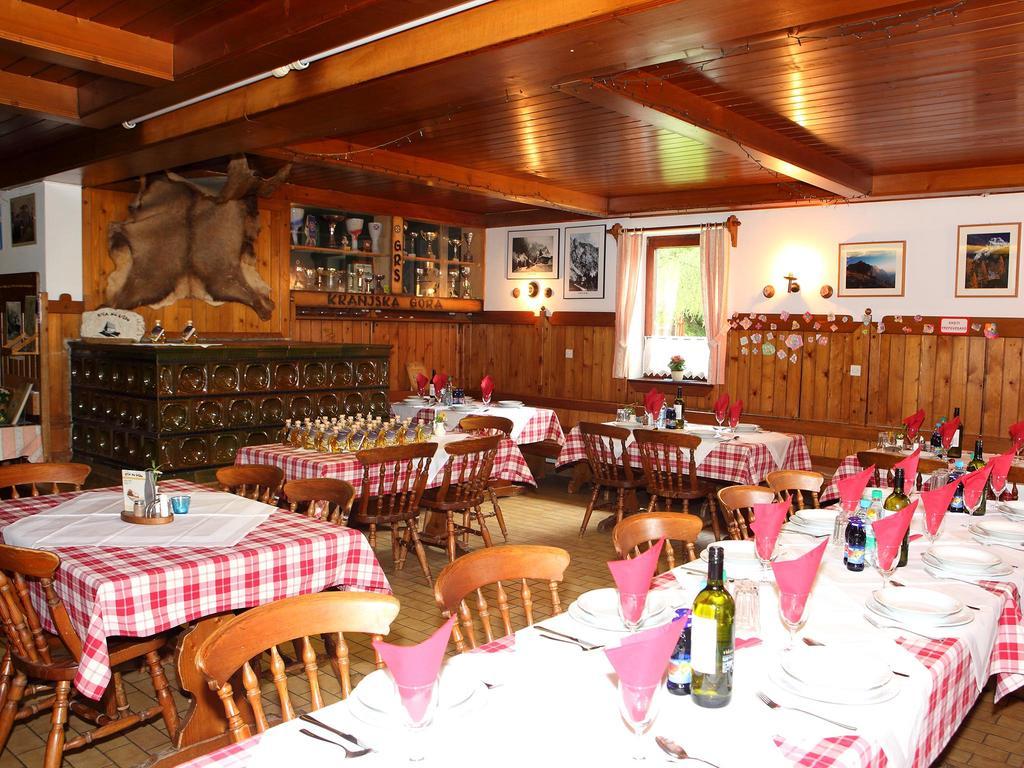Planinska Koca Na Gozdu Ξενοδοχείο Kranjska Gora Εξωτερικό φωτογραφία