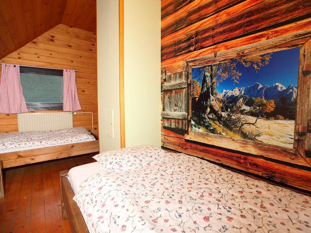 Planinska Koca Na Gozdu Ξενοδοχείο Kranjska Gora Εξωτερικό φωτογραφία
